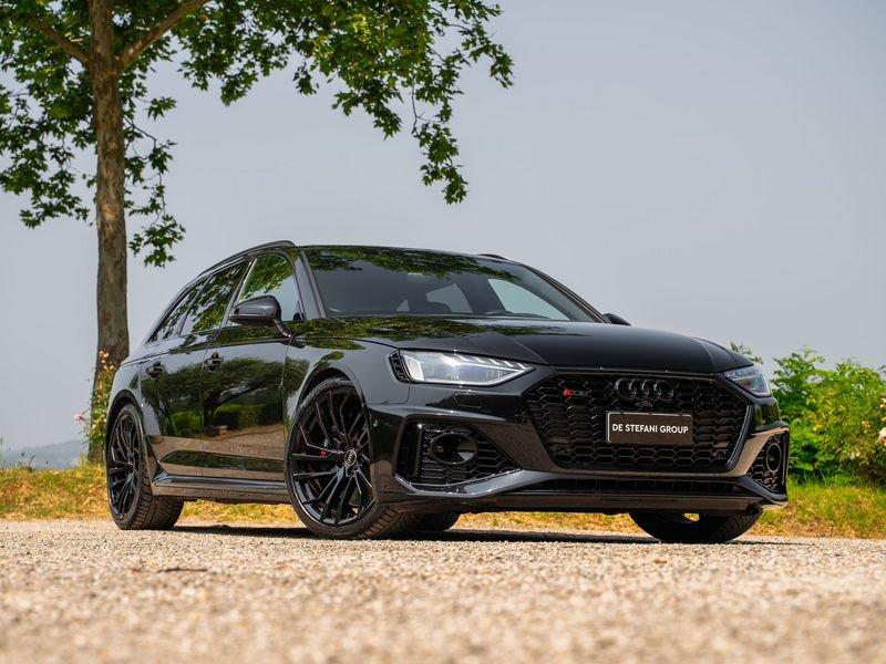 Audi A4 RS4 Avant 2.9 tfsi quattro 450cv tiptronic