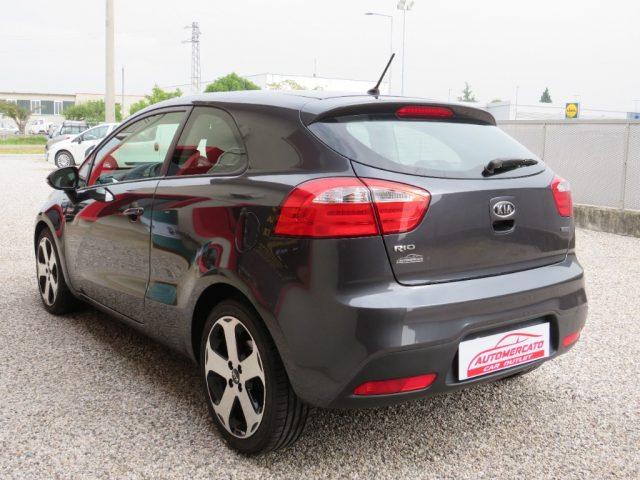 KIA Rio 1.4 CRDi WGT 3p. Limited Edition neopatentati