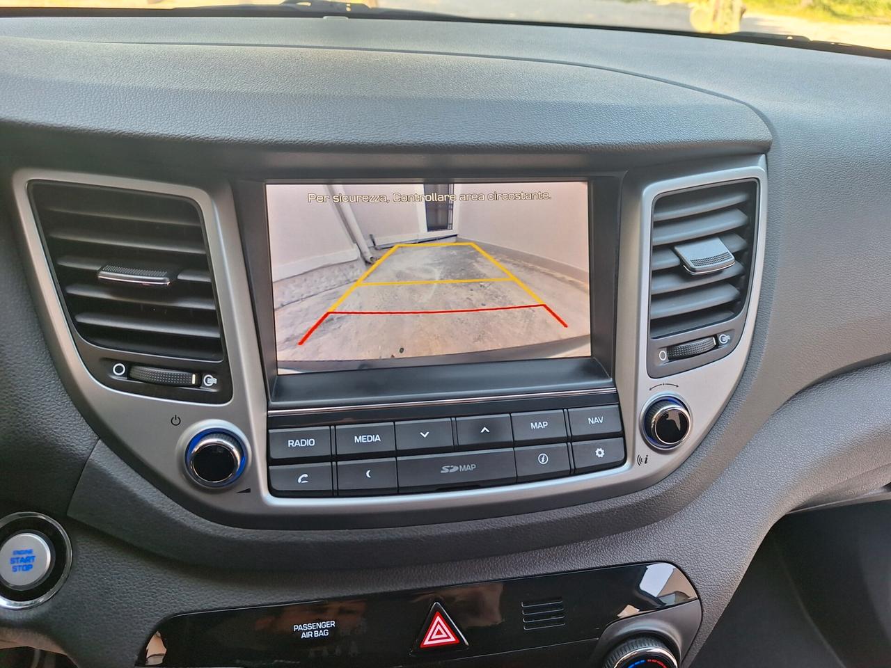 Hyundai Tucson 1.7 crdi X POSSIBLE NAVI CAMERA 2018