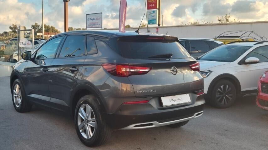 Opel Grandland X 1.5 diesel Ecotec Start&Stop aut. Business Ed.