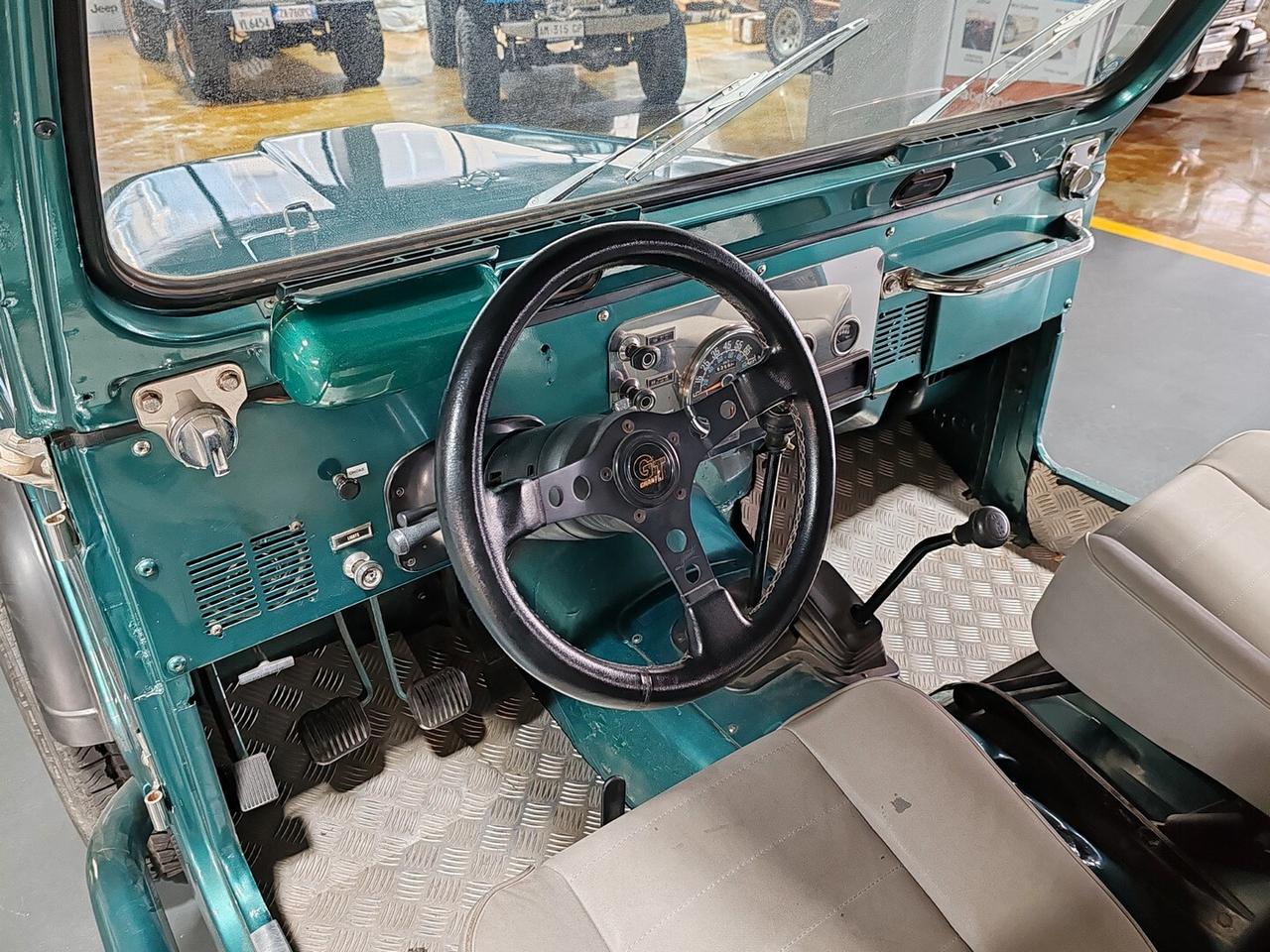 Jeep CJ-5 - 5.0 v8