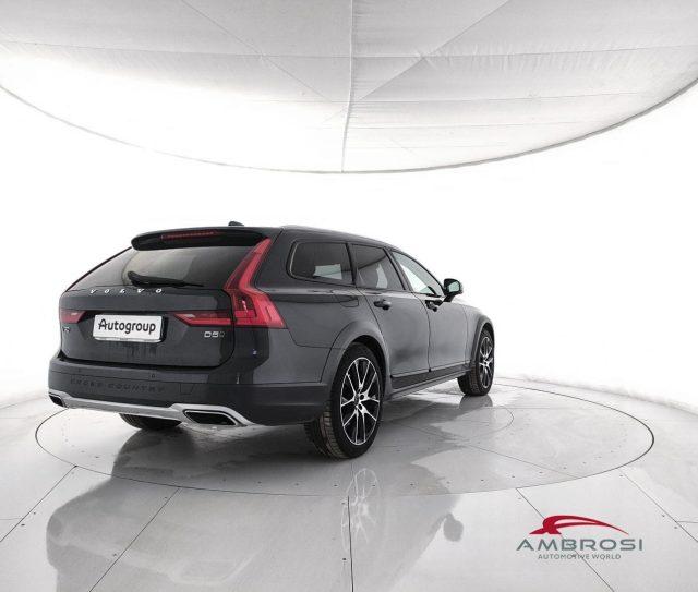 VOLVO V90 Cross Country D5 AWD Geartronic Pro