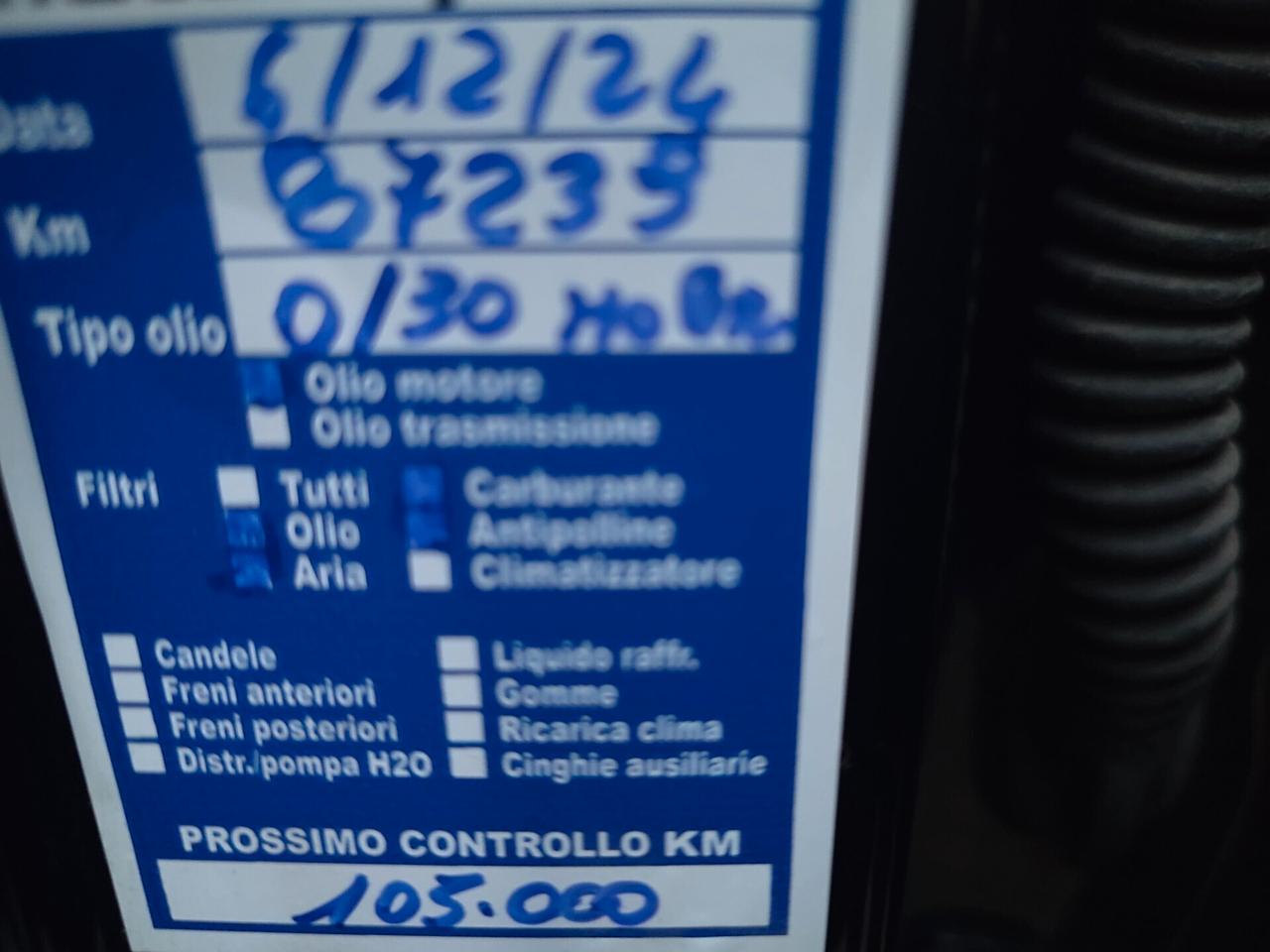 LAND ROVER DISCOVRY DEL 2018 DIESEL EURO6 POCHI KM