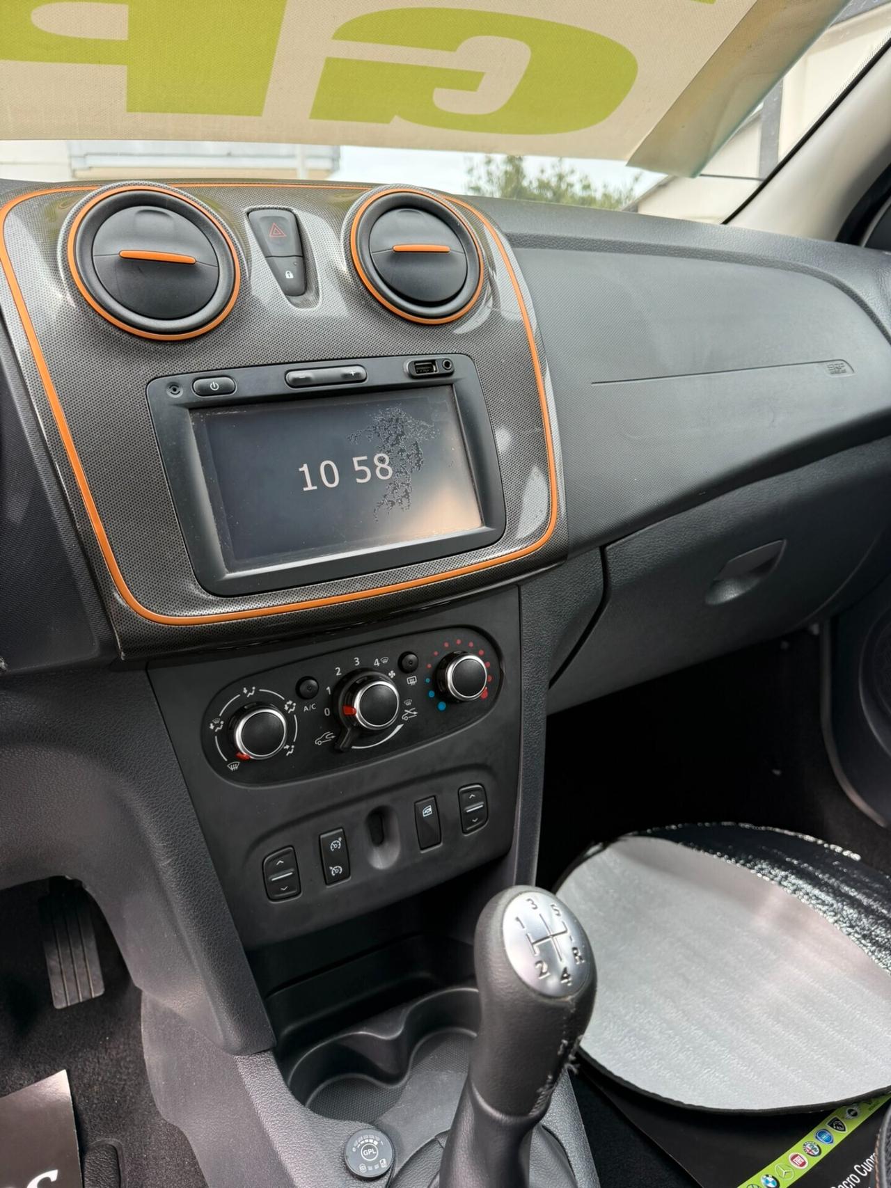 Dacia Sandero 0.9 TCe 12V T-GPL 90CV S&S Serie Speciale Brave