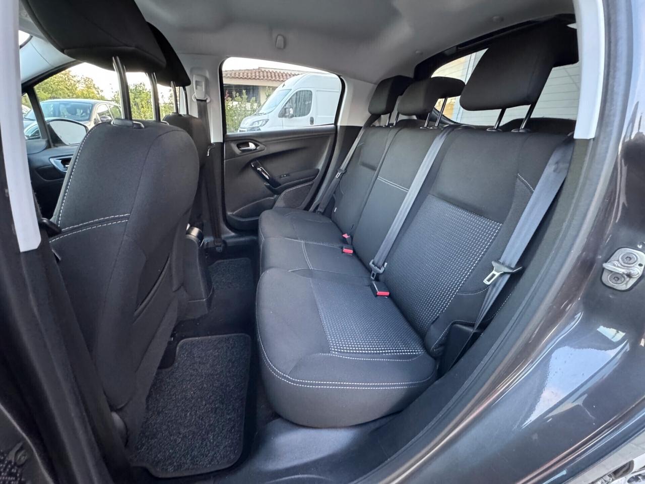 Peugeot 208 PureTech 82 5p. GPL Allure - GPL CASA MADRE - UNICO PROPRIETARIO