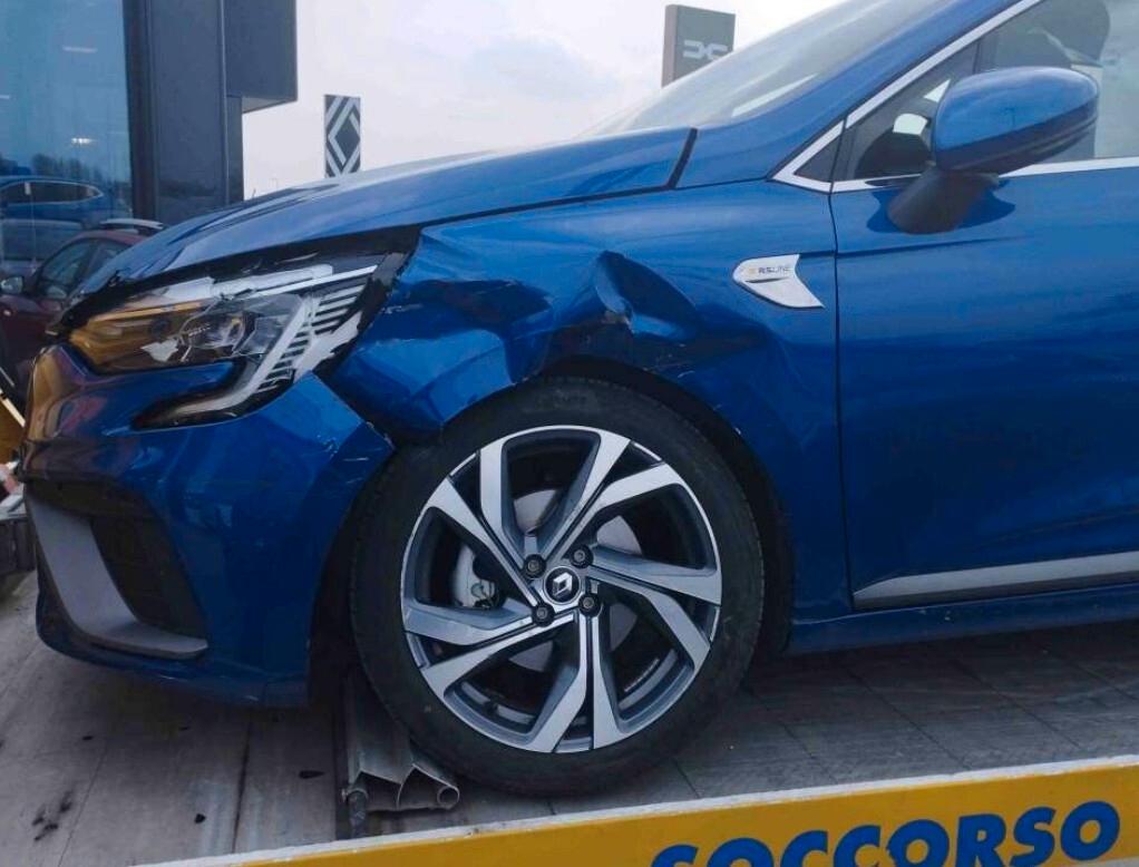 Renault Clio Full Hybrid E-Tech 140 CV 5 porte R.S. Line-2022