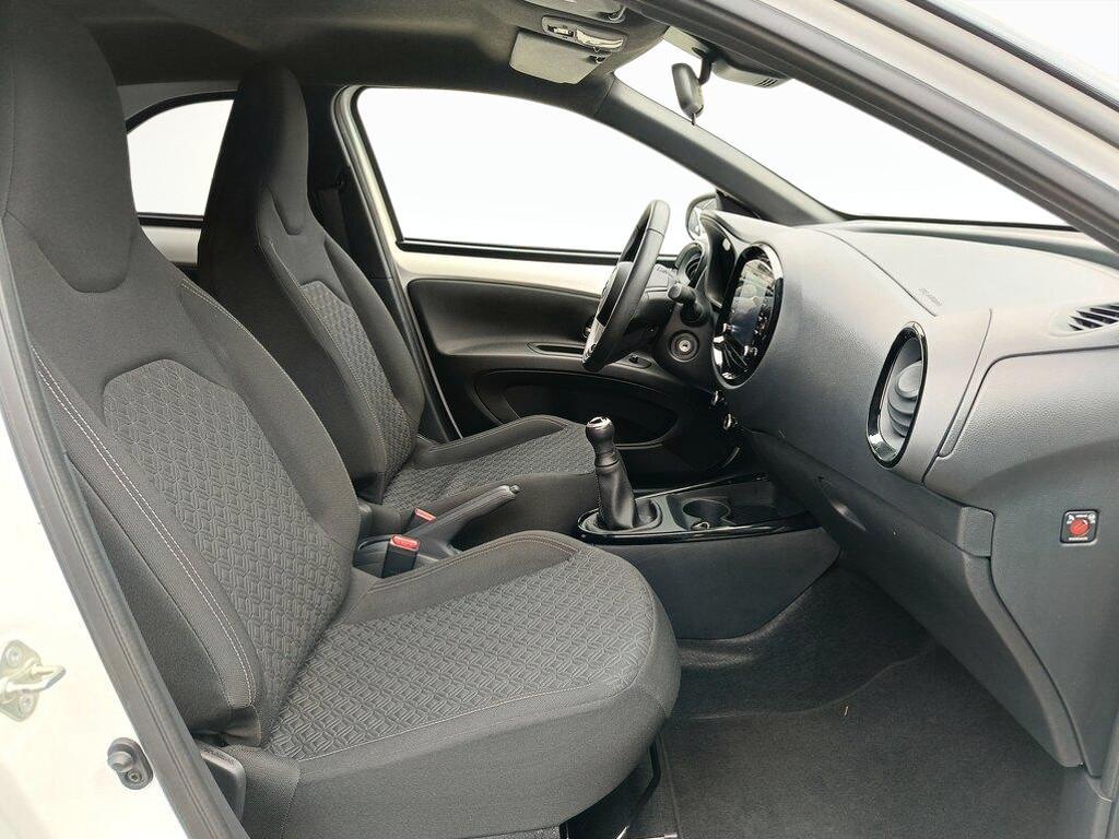 Toyota Aygo X 1.0 Trend