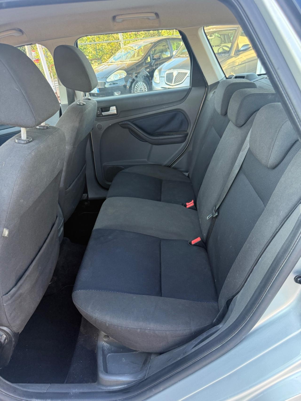 Ford Focus StationWagon 1.6 TDCi neopatentati UNIPRO