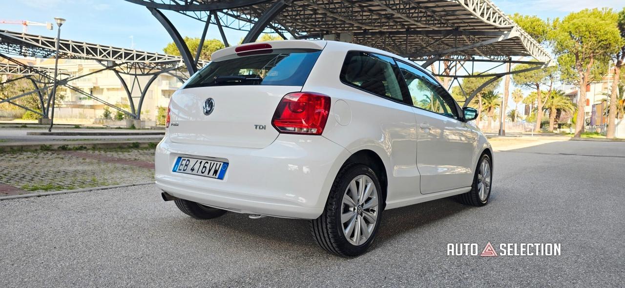 Volkswagen Polo 1.6 Tdi. (Ok.Neopatentati)