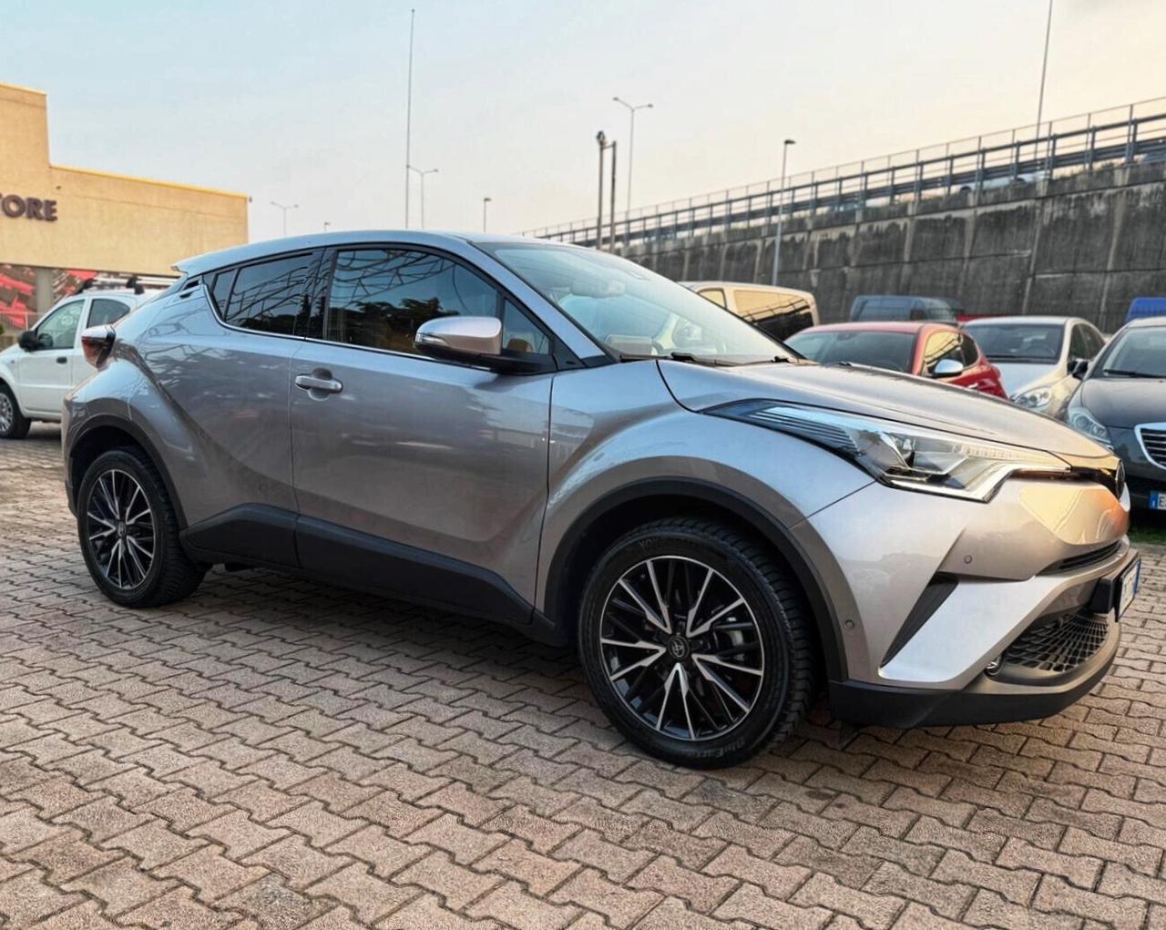 Toyota C-HR 1.2 Turbo CVT 4WD Lounge