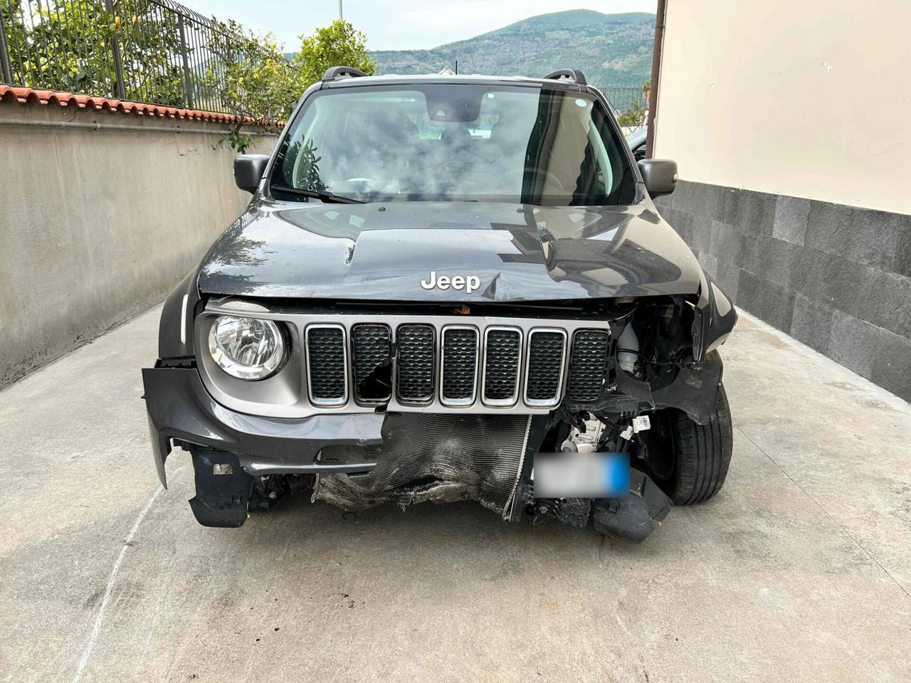 Jeep Renegade 1.6 Mjt 130CV - 2021 Incidentata