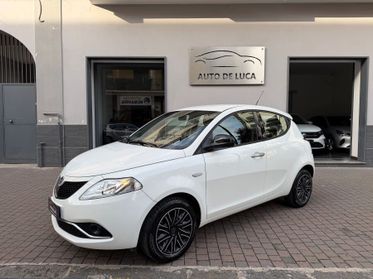LANCIA YPSILON 1.2 GPL DI CASA PLATINO CERTIFICATA