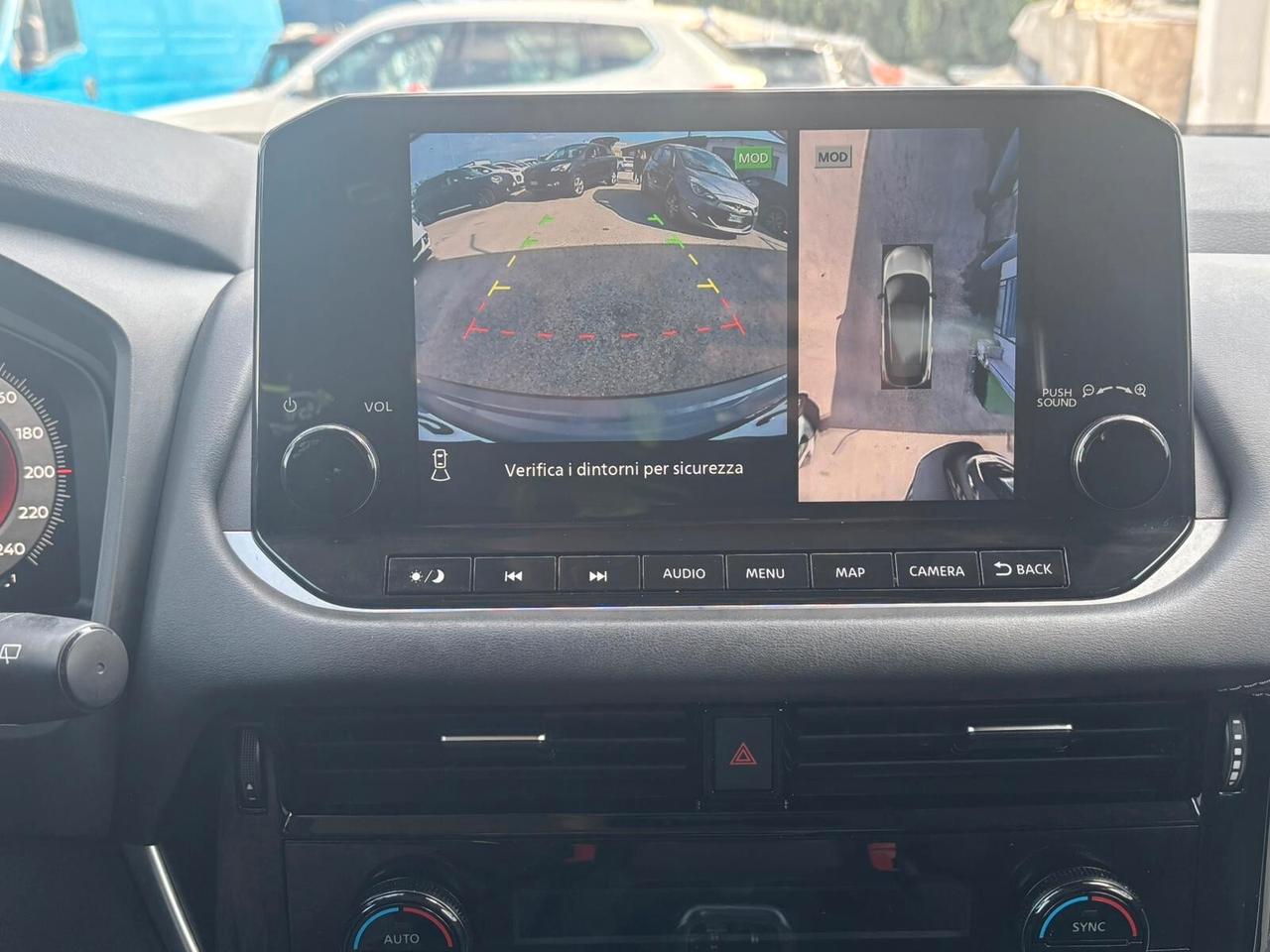 Nissan Qashqai Xtronic Tekna Garanzia 10 anni