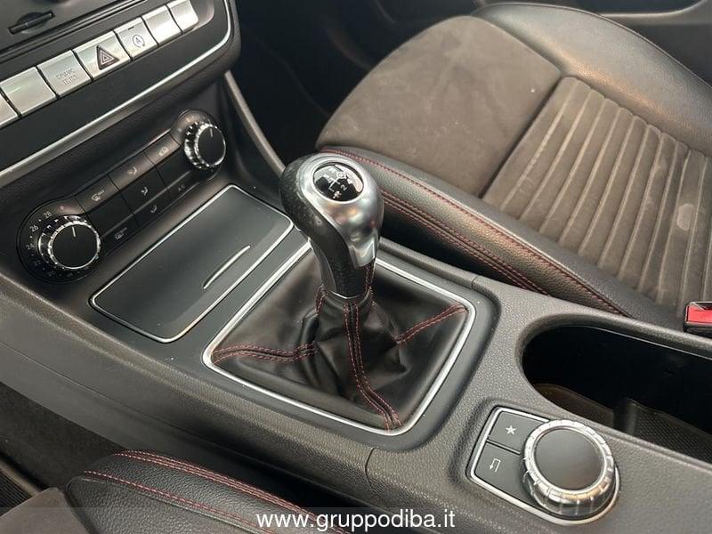 Mercedes-Benz CLA Classe - C117 Diesel 180 d Premium FL