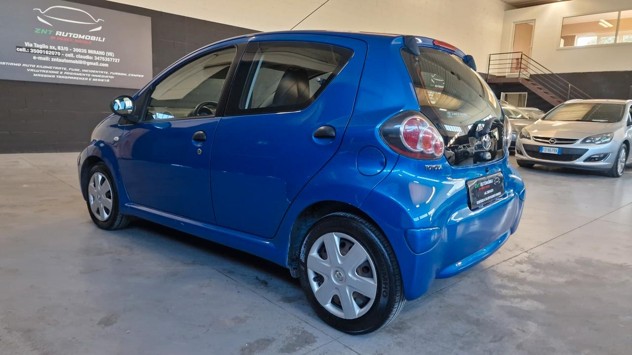 Toyota Aygo 1.0 12V VVT-i 5 porte