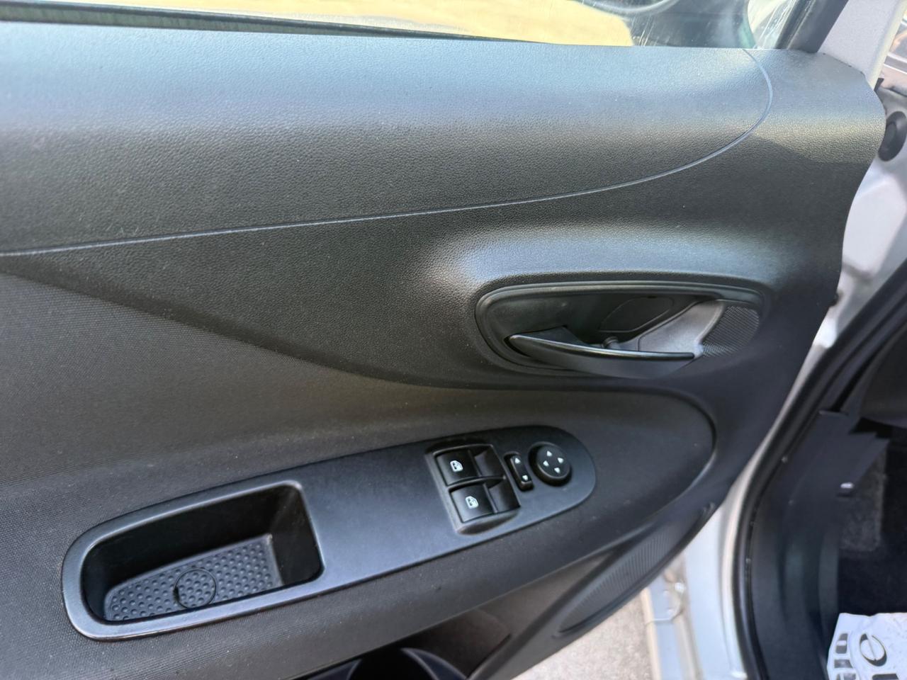 Fiat Punto 1.2 8V 5 porte Lounge