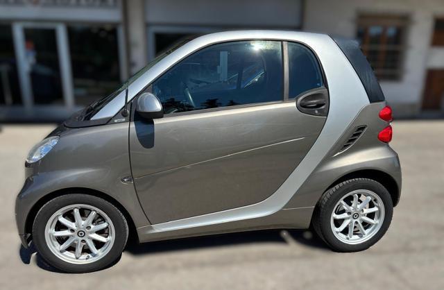 SMART ForTwo 1000 52 kW MHD coupé pulse