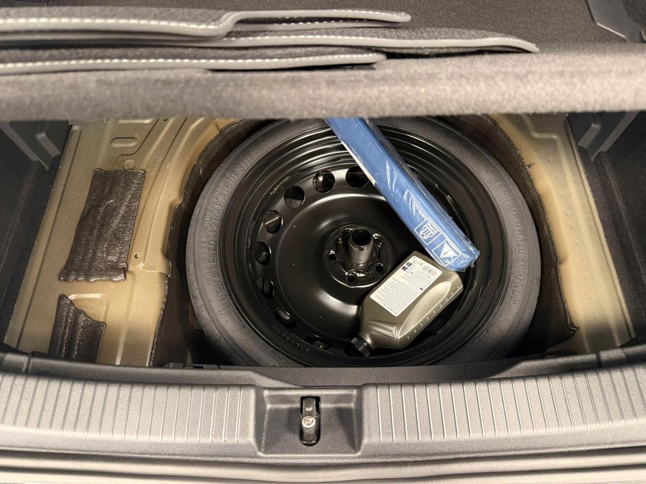 VOLKSWAGEN T-CROSS 1,0 TSI 115 CV R-LINE MY26 MAN 5P