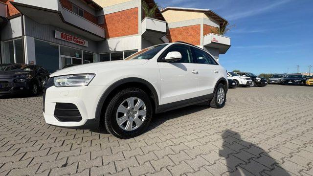 AUDI Q3 2.0 TDI 150 CV Business
