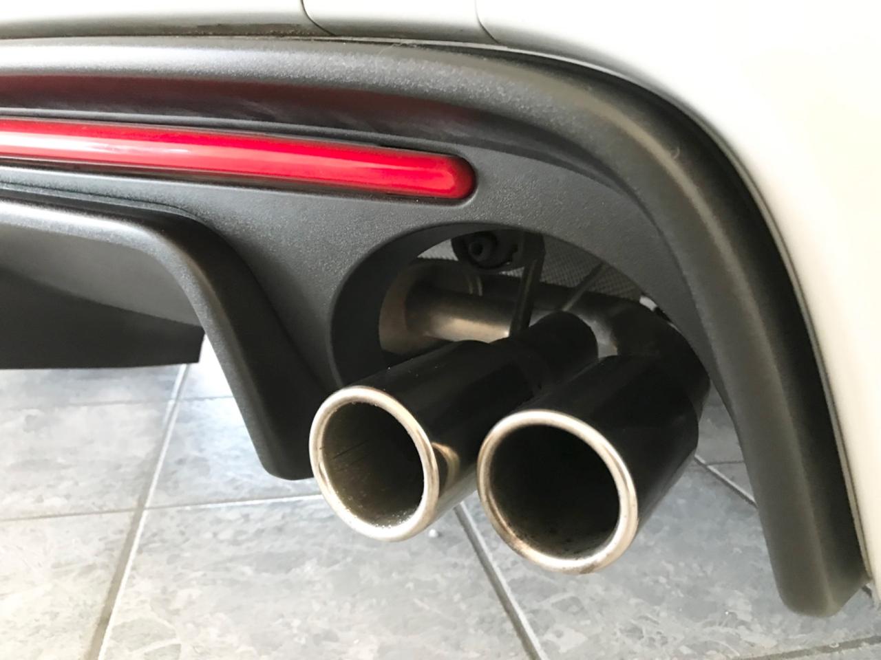 Abarth 595 1.4 Turbo T-Jet 165 CV Pista