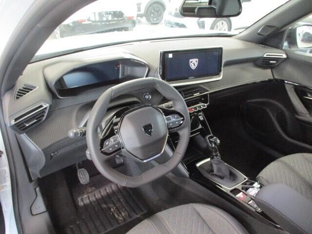Peugeot 2008 PureTech 100 S&S Allure