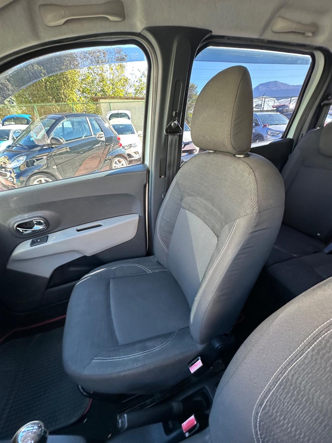 Dacia Lodgy 1.5 dCi 8V 110CV 7 posti Lauréate