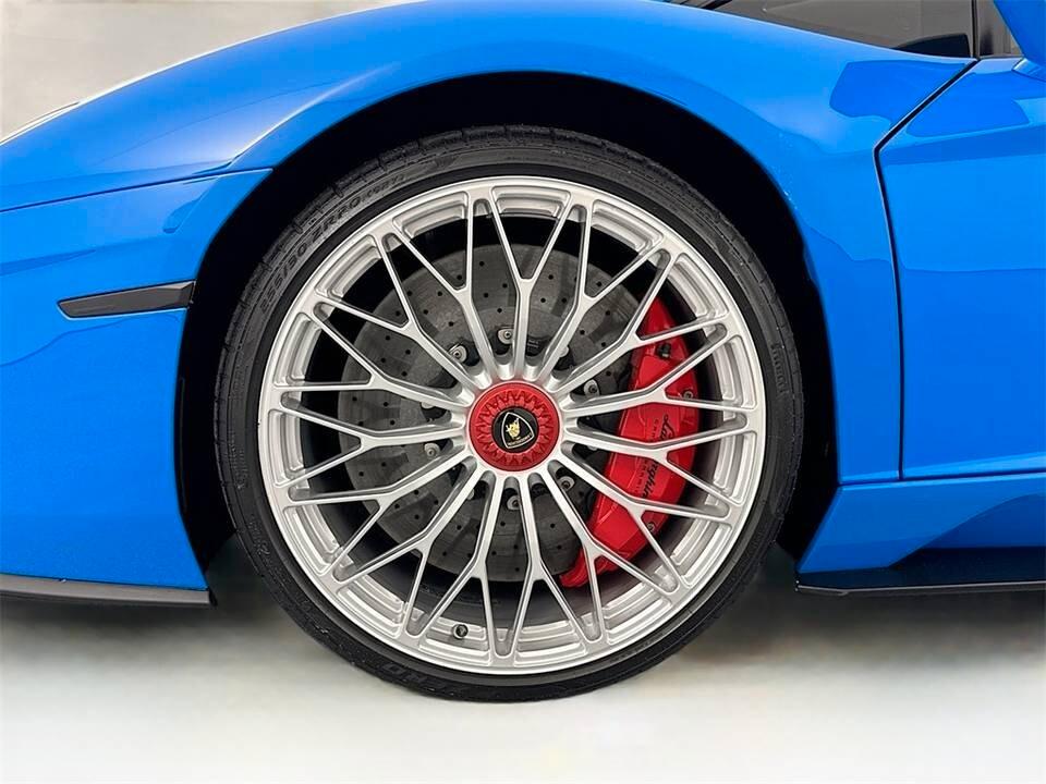 Lamborghini Aventador 6.5 V12 NOLEGGIO LUNGO TERMINE - LEASING FULL INCLUSIVE