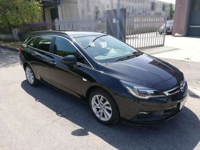 Opel Astra 1.6 CDTi 136CV aut. Sports Tourer Business