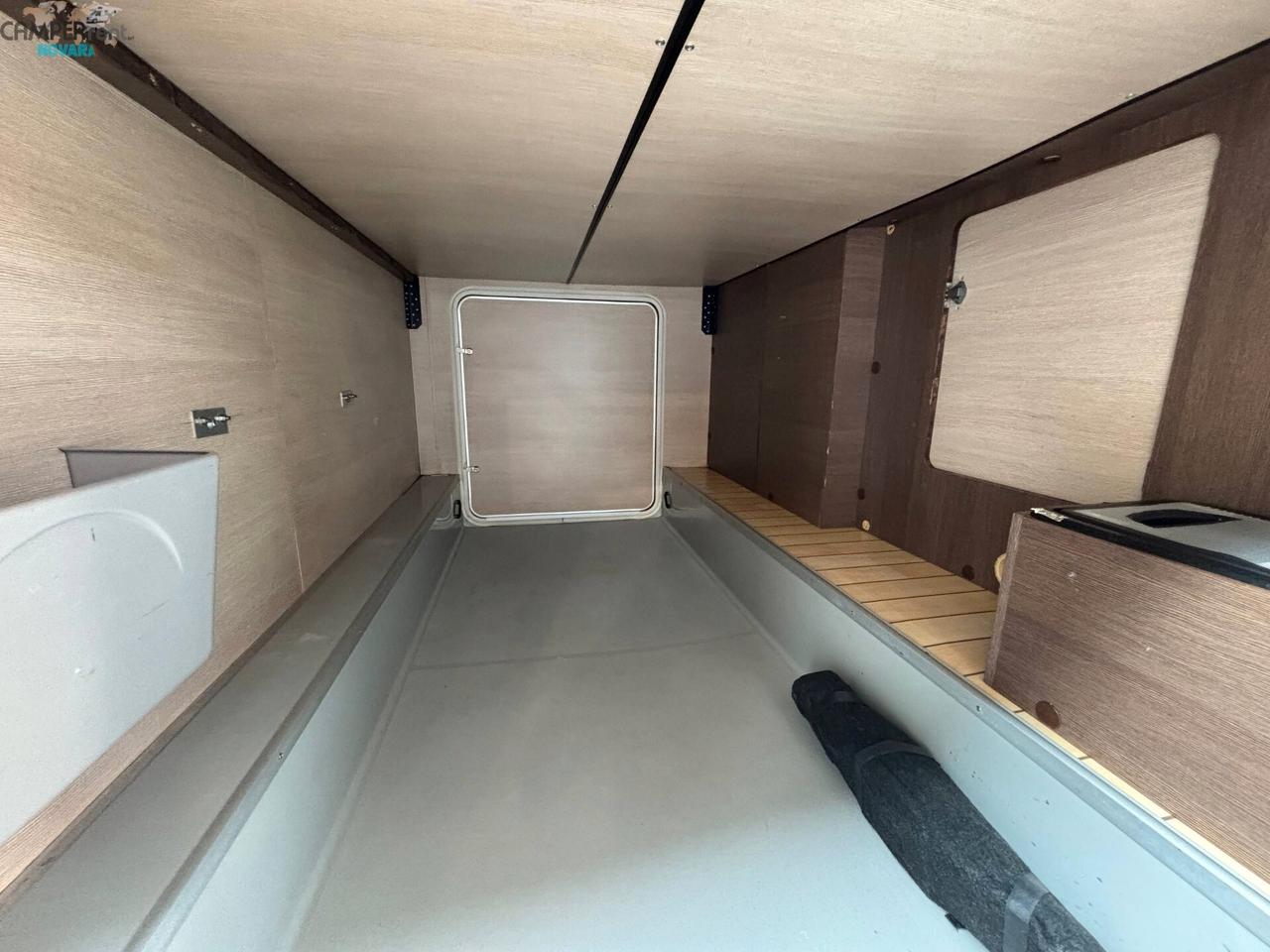 PILOTE BAVARIA A 70 - mansardato con letto matrimoniale in coda e garage