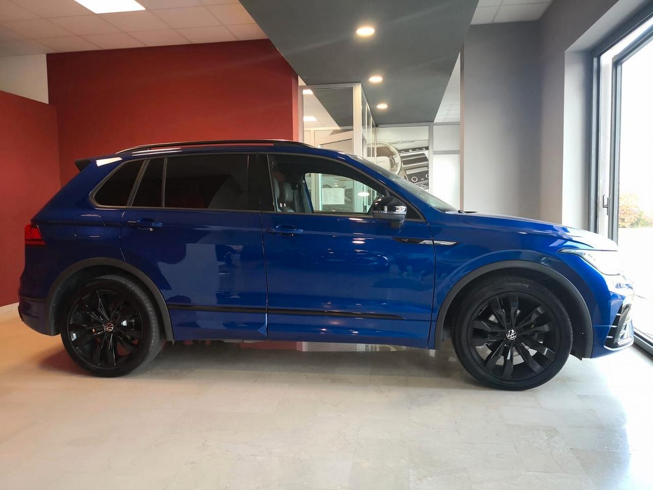Volkswagen Tiguan 1.5 TSI 150 CV DSG ACT R-Line ***su appuntamento***