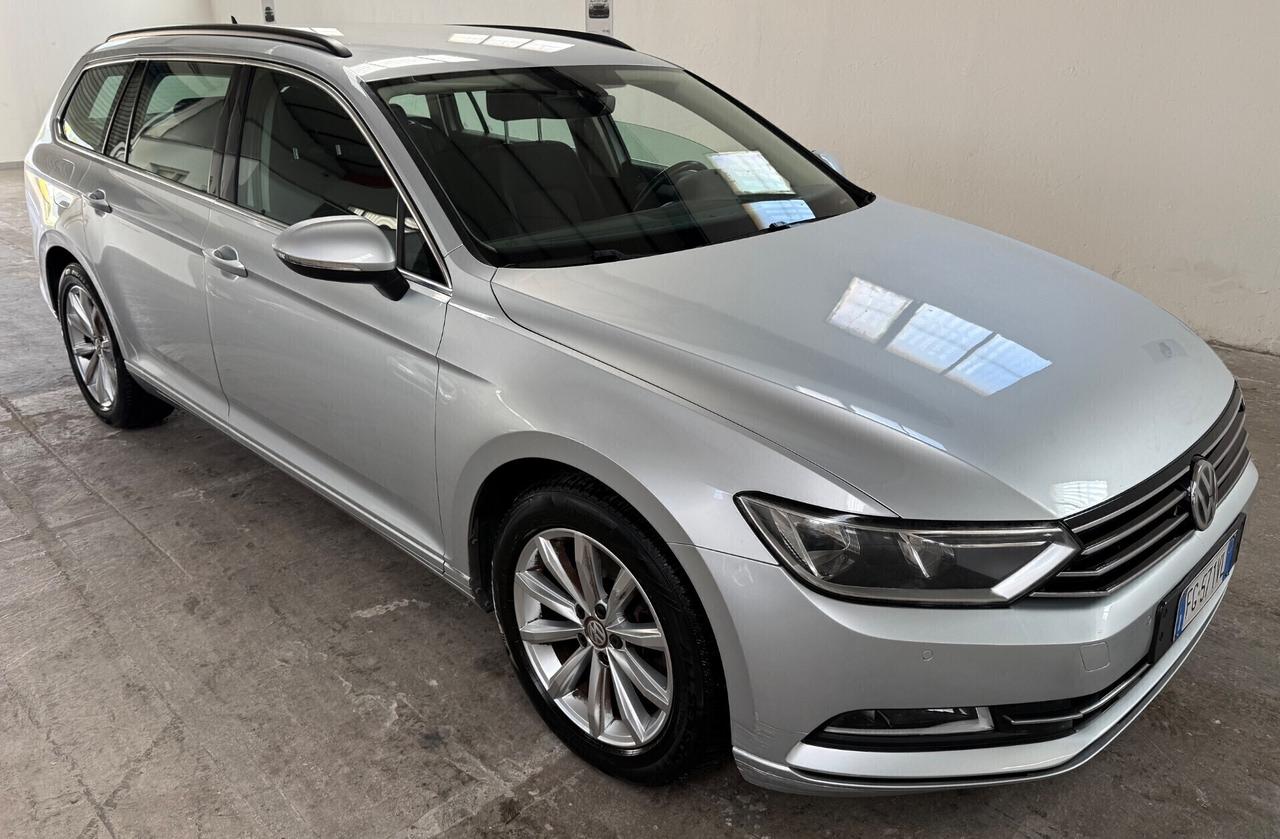 Volkswagen Passat Variant 1.6 TDI 120Cv - 2017