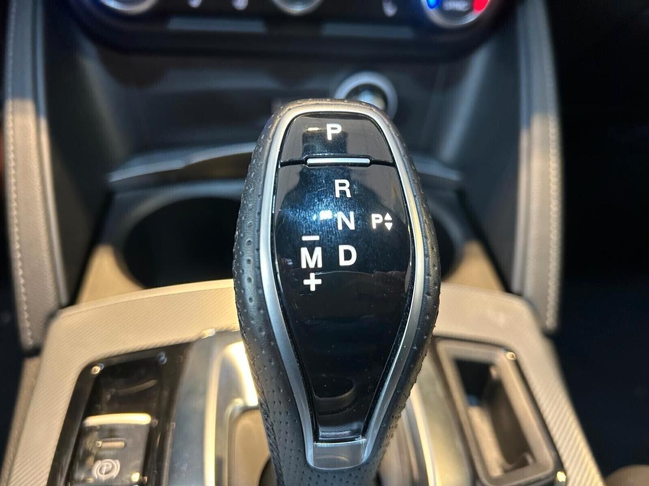 Alfa Romeo Stelvio VELOCE 2.2 Turbodiesel AT8 Q4 SPOTICAR