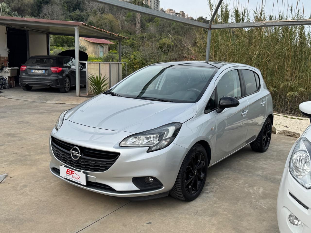 Opel Corsa 1.2 5 porte