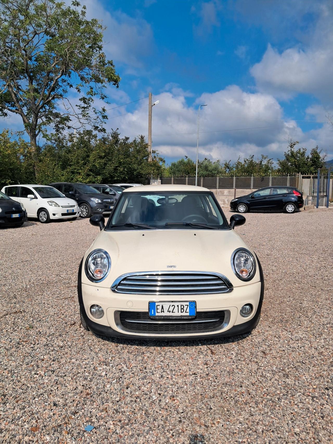 Mini Cooper D 1.6 90cv