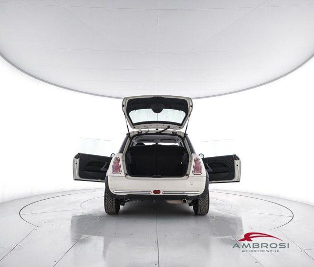 MINI One 1.6 16V One Seven