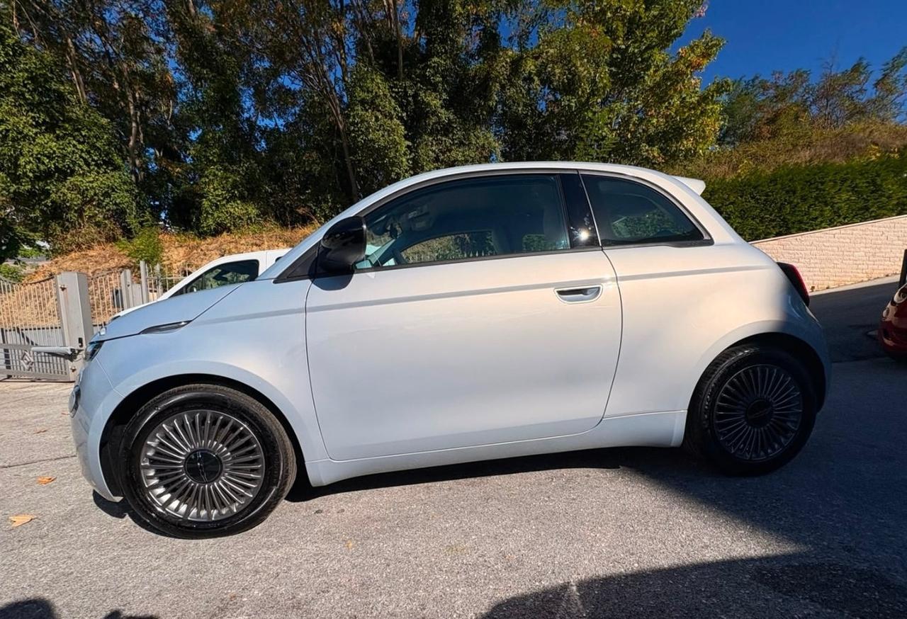 Fiat 500 1.0 Hybrid pronta consegna km0