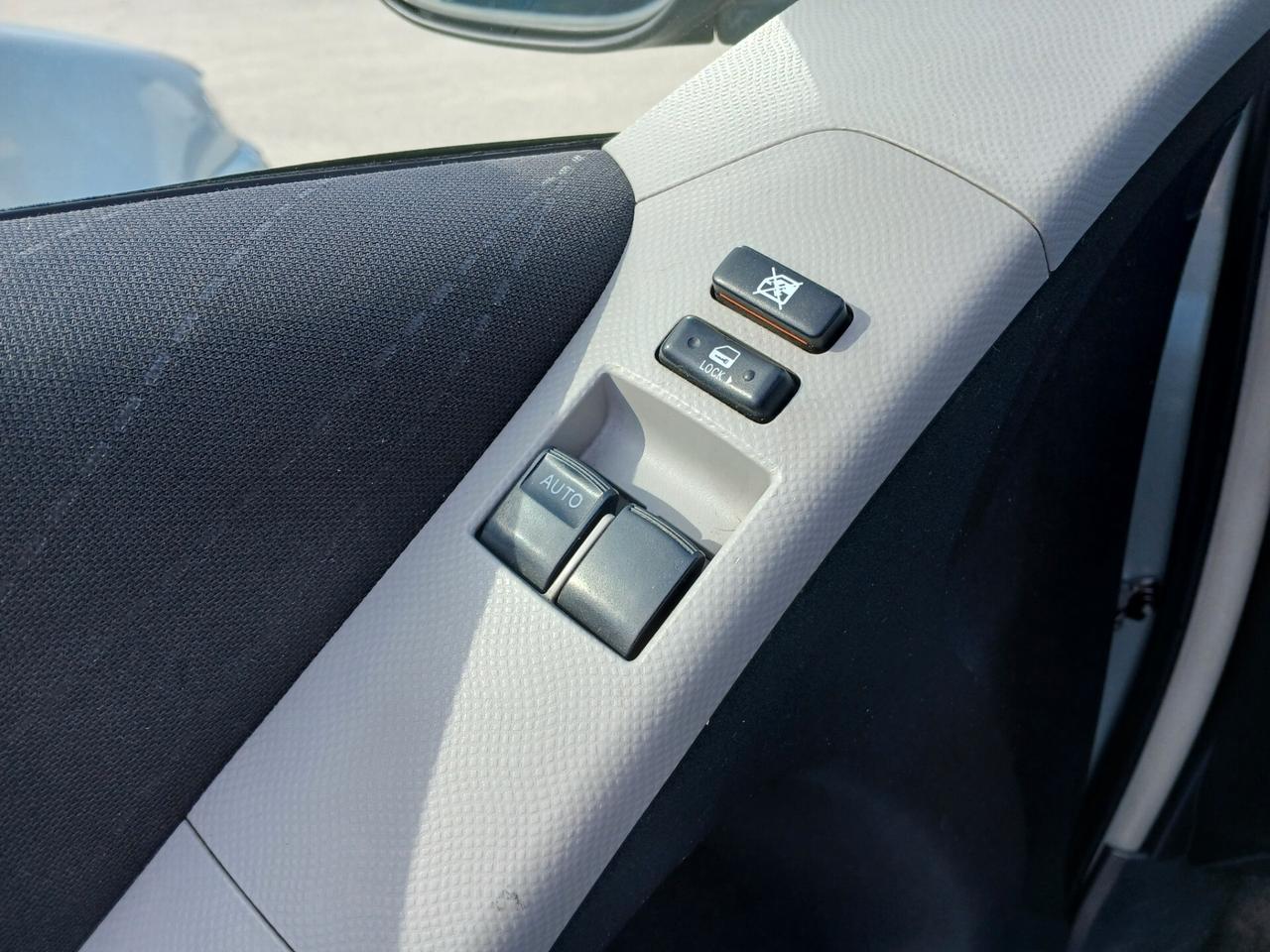 Toyota Yaris BENZINA 1.0 3 PORTE