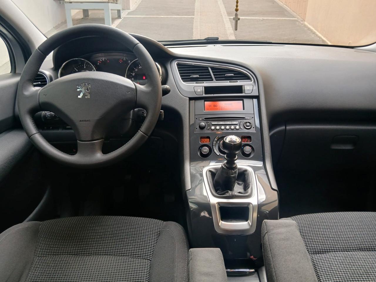 Peugeot 5008 1.6 HDI 116CV Business