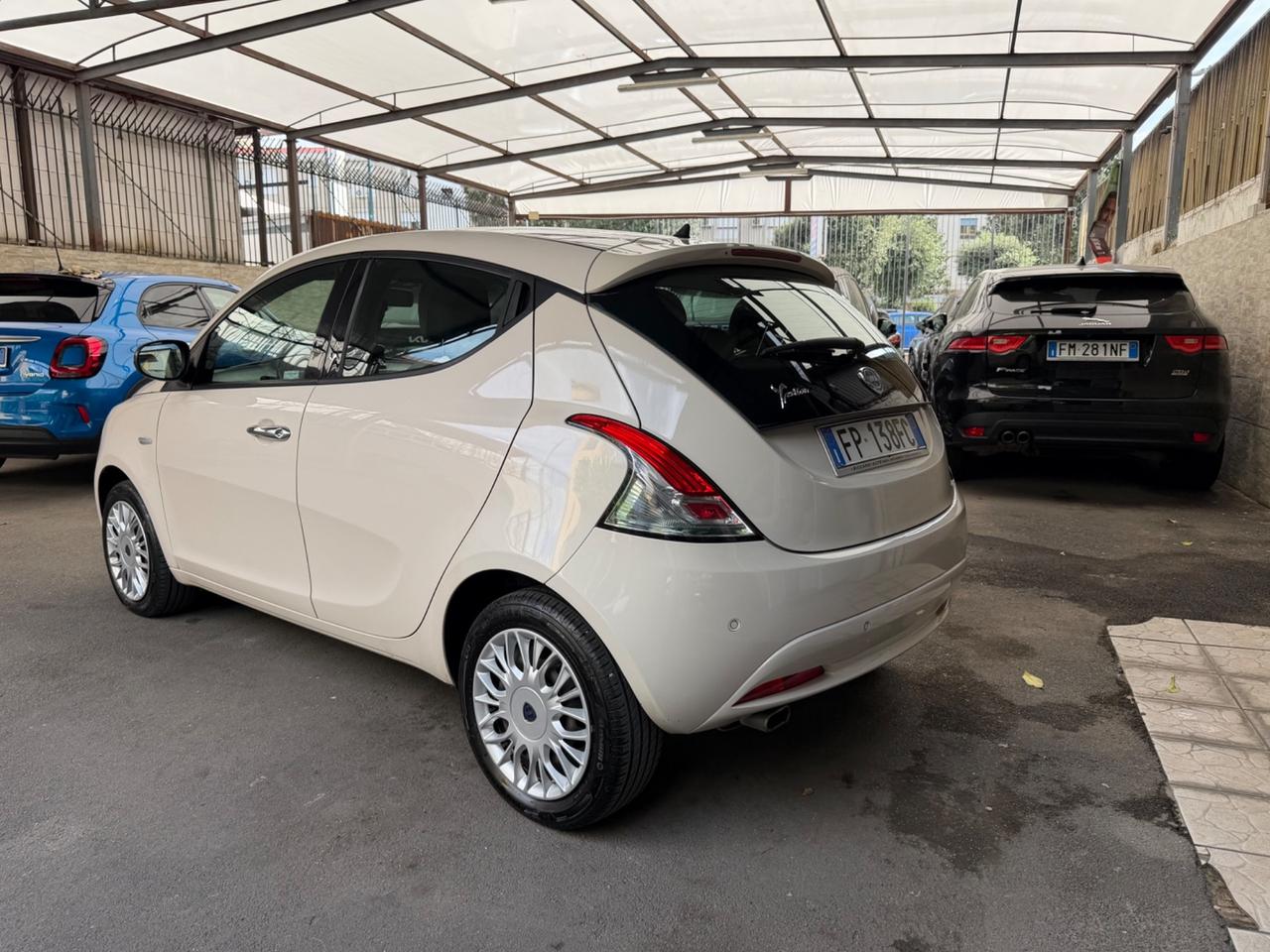 Lancia Ypsilon 2018 1.2 benzina 70000KM