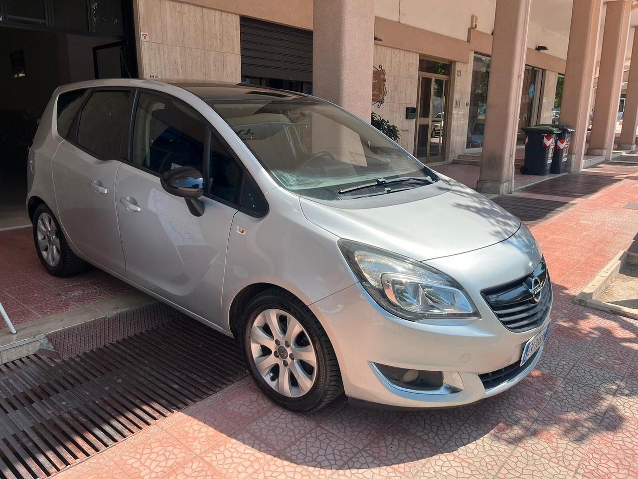 Opel Meriva 1.3CDTI 95CV garantita-2014