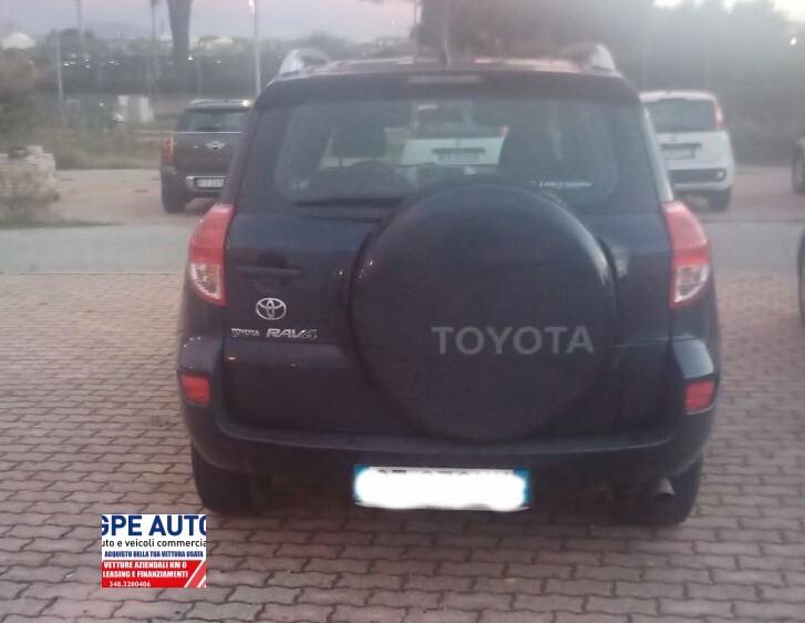 Toyota RAV 4 RAV4 2.2 D-4D 136 CV Luxury