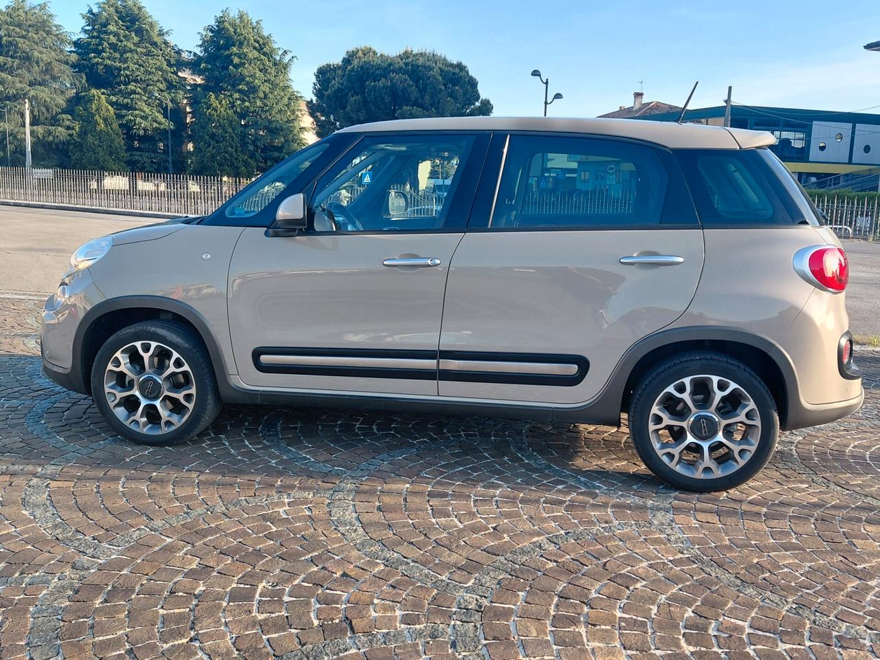 Fiat 500L 1.3 Multijet 95 CV Dualogic Trekking