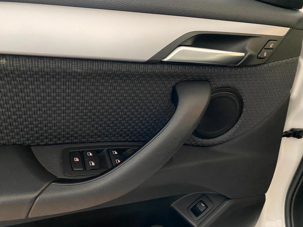 Bmw X2 sDrive18d Business