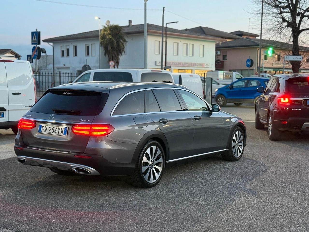 Mercedes-benz E 220 d S.W. 4Matic Auto Premium Plus All-Terrain