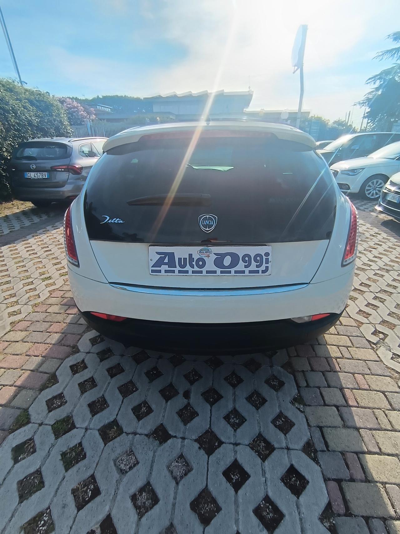 Lancia Delta 1.4 T-Jet 120 CV Silver Ecochic GPL