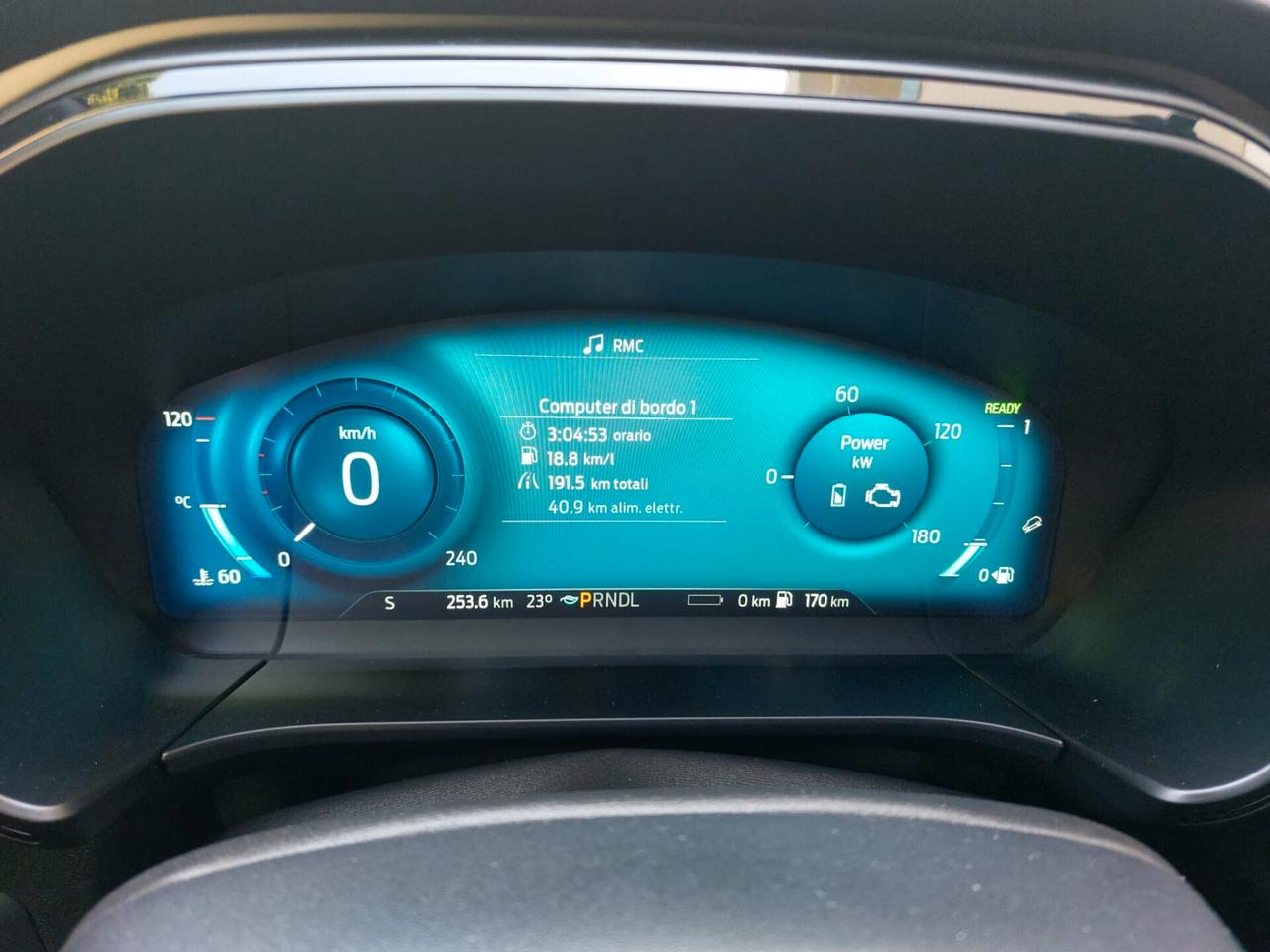 Ford Kuga 2.5 Plug In Hybrid 225 CV CVT 2WD ST-Line