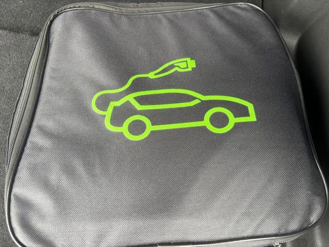 OPEL Grandland X 1.6 Hybrid Plug-in aut. AWD Design Line