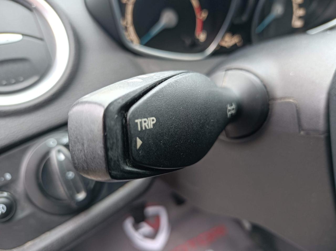 Ford Fiesta 1.2 60CV 5 porte