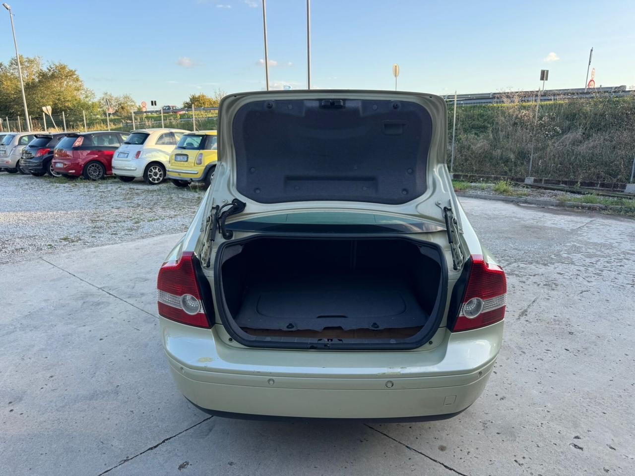 Volvo S40 2.4i 20V 140 CV cat Summum Automatica GPL
