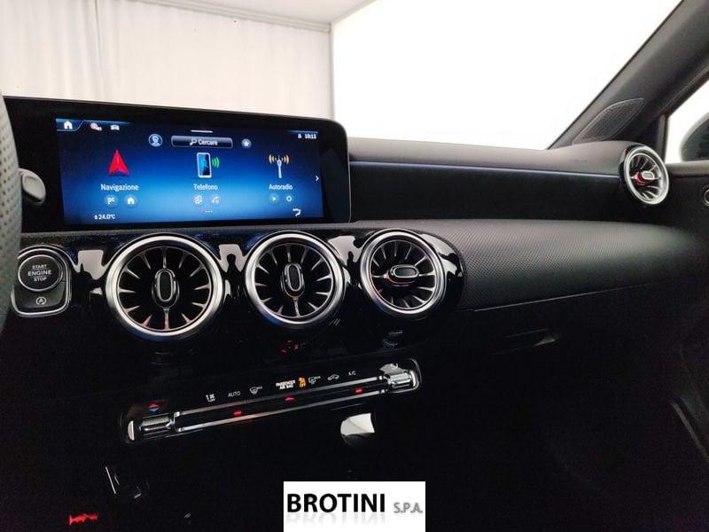 Mercedes-Benz Classe A A 180 d AMG Line Advanced Plus